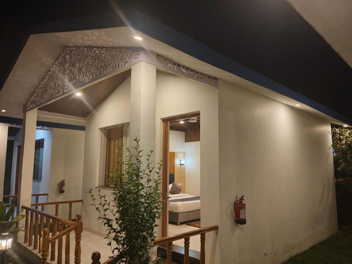 Corbett Jungle Breeze Resort Rāmnagar Eksteriør billede