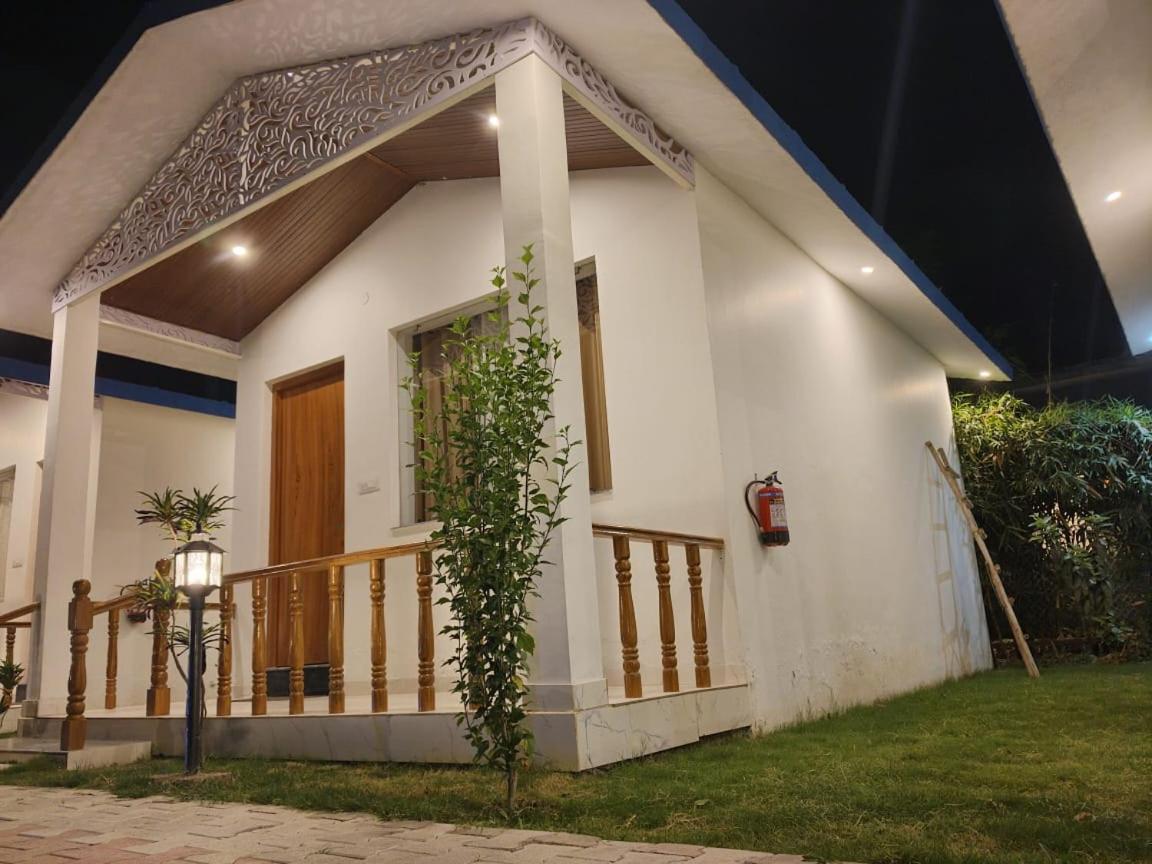 Corbett Jungle Breeze Resort Rāmnagar Eksteriør billede