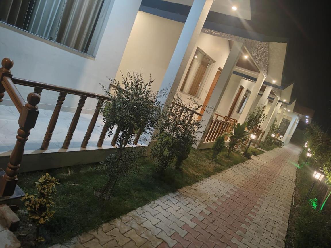 Corbett Jungle Breeze Resort Rāmnagar Eksteriør billede