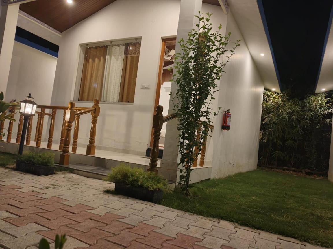 Corbett Jungle Breeze Resort Rāmnagar Eksteriør billede