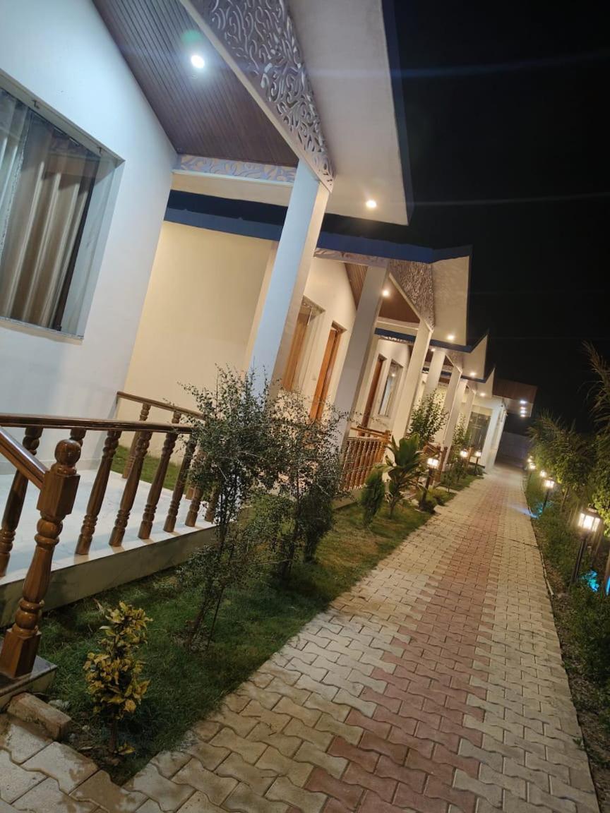 Corbett Jungle Breeze Resort Rāmnagar Eksteriør billede
